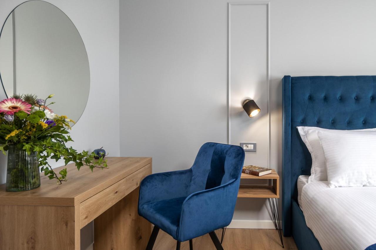 Apartment Blue Allure *